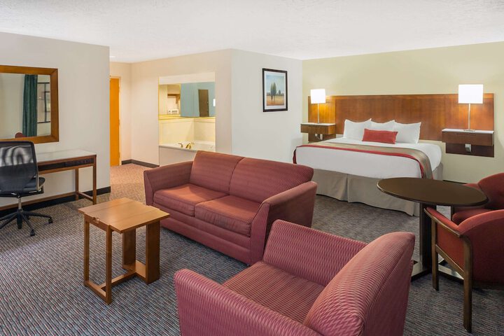 Room 82 of 129