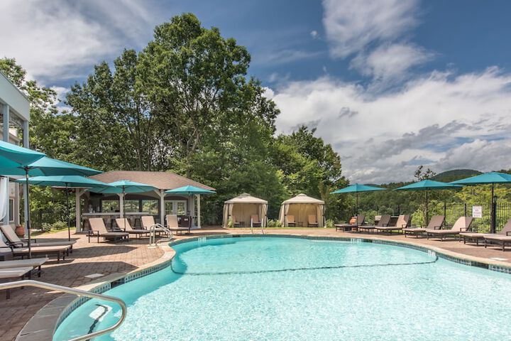 Pool 5 of 37