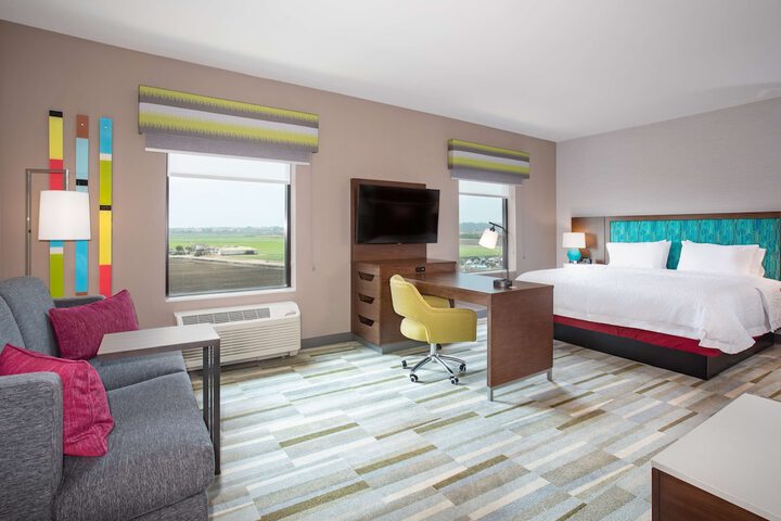 Room 34 of 49