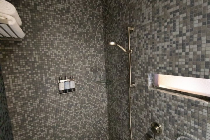 Room 88 of 137