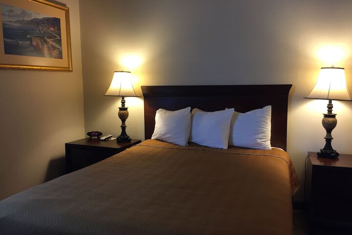Room 36 of 62