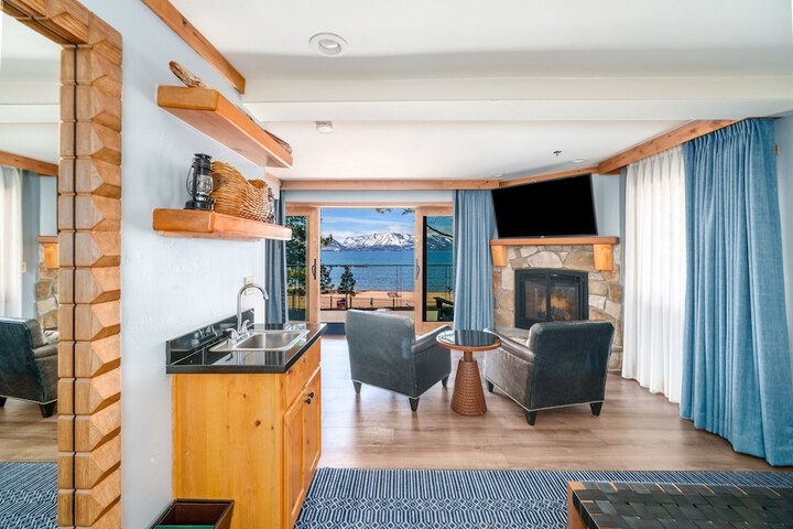 The Landing Resort & Spa