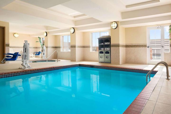 Pool 3 of 44