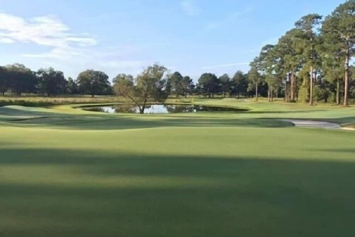 Golf 17 of 18