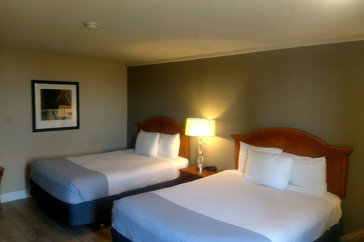 Room 30 of 40
