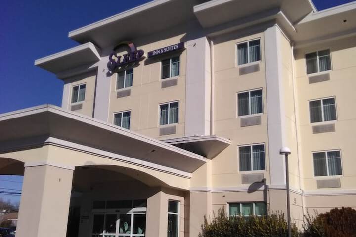 Hotel 2 of 37