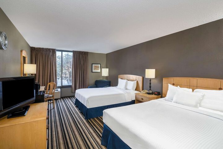 Travelodge by Wyndham Memphis Airport / Graceland