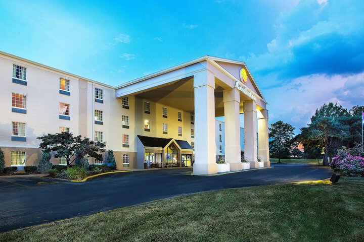 Hotel 4 of 59
