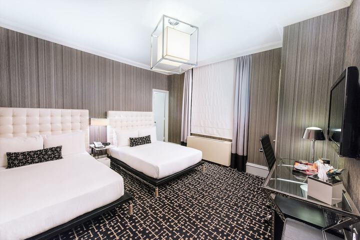 Room 18 of 42