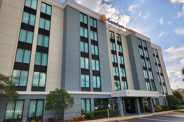 Comfort Suites Baymeadows Near Butler Blvd