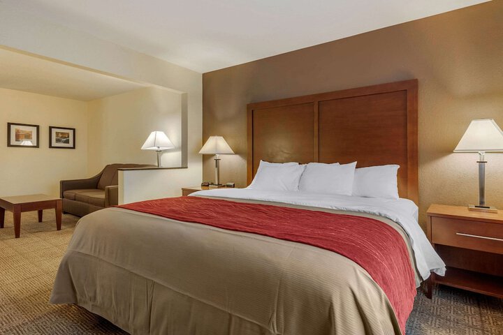 Room 21 of 40