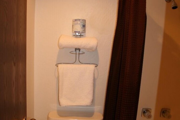 Room 9 of 22