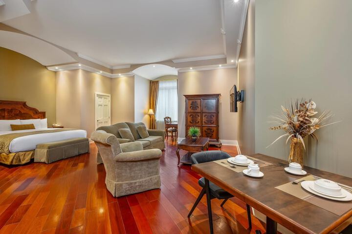 Hotel Brossard an Ascend Collection Hotel