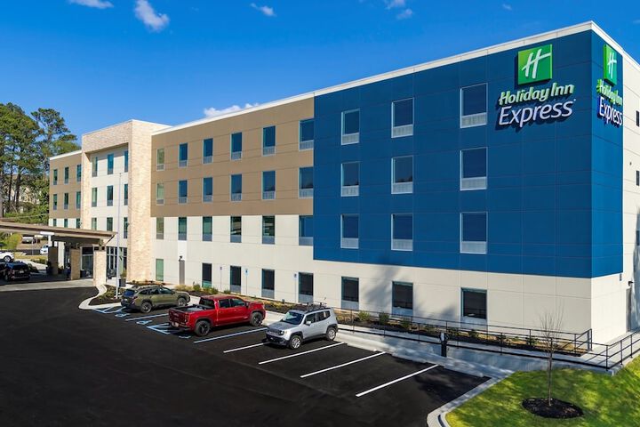 Hotel 2 of 49