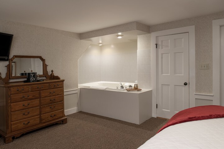 Christmas Farm Inn and Spa