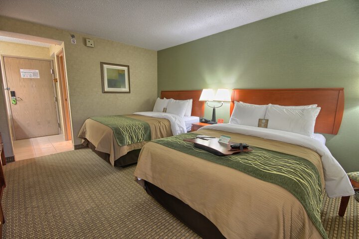 Room 25 of 62