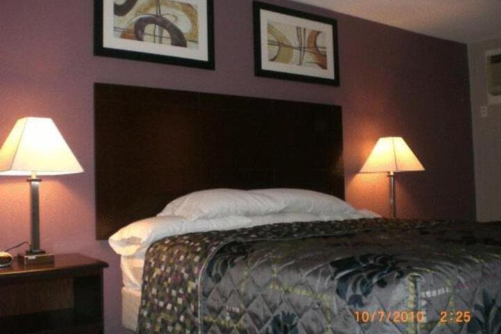 Mount Holyoke Inn