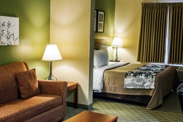 Sleep Inn & Suites Redmond
