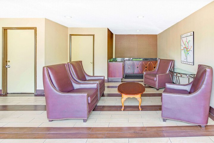 Hotel Interior 6 of 16