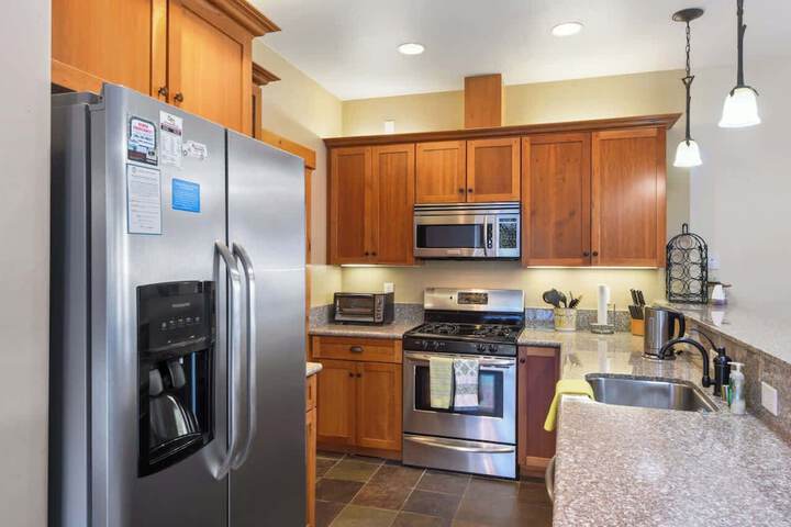 Sunny Woods Acres Near Golf & Adventure Park