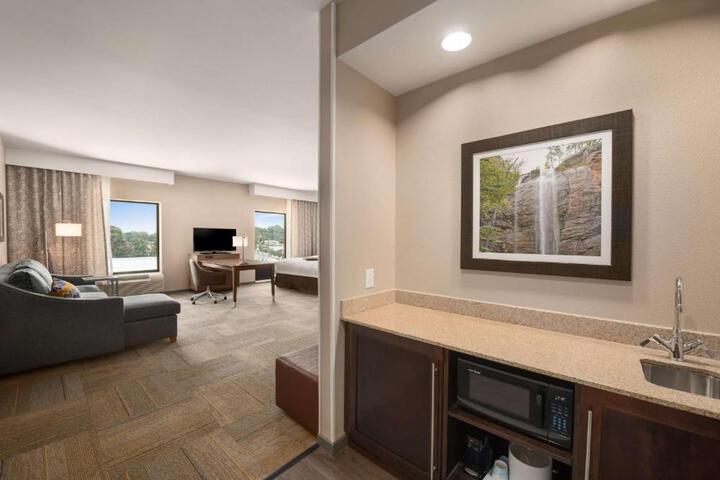 Hampton Inn & Suites - Lavonia GA