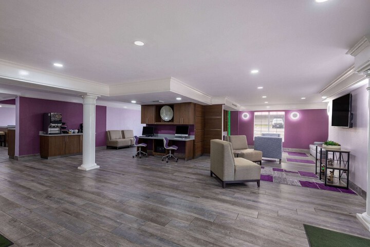 Hotel Interior 14 of 47