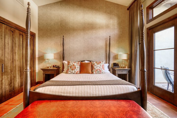 Room 22 of 63