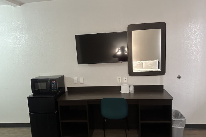 Motel 6 Grants NM