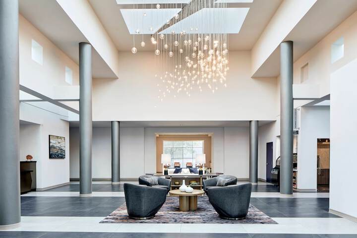 Delta Hotels by Marriott Toledo