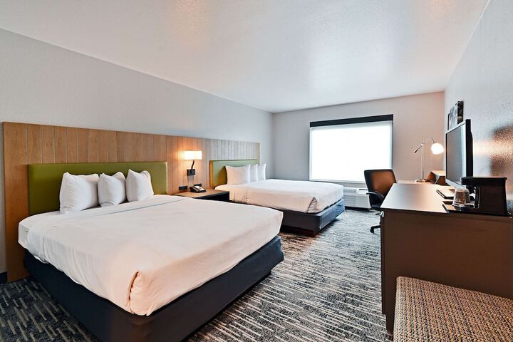 Country Inn & Suites by Radisson Bloomington-Normal Airport, IL