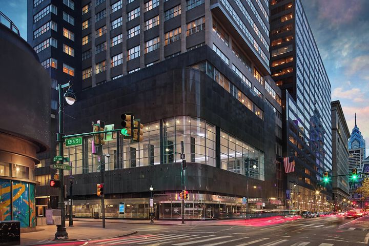 Loews Philadelphia Hotel