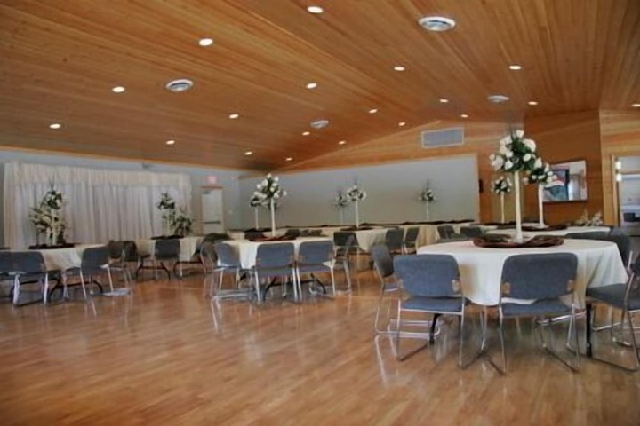 Ballroom/Hall 51 of 78