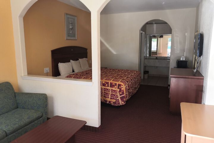 Room 31 of 35