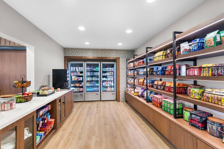 Everhome Suites Bastrop by Choice Hotels