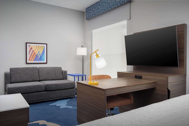 Hampton Inn & Suites Naples South