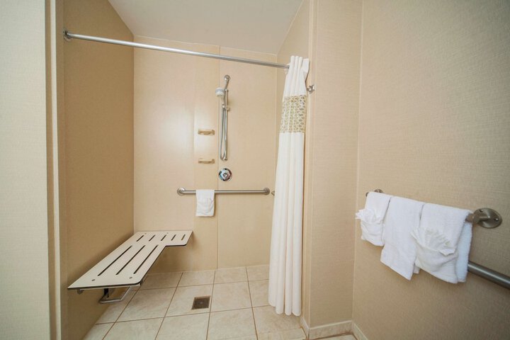 Hampton Inn & Suites Valdosta / Conference Center