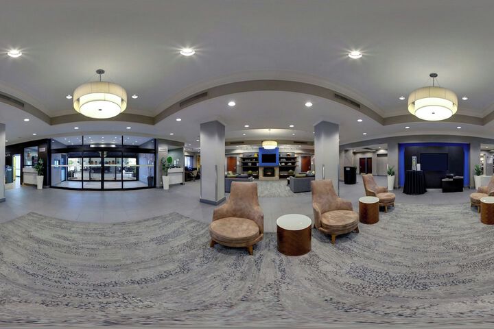 Courtyard by Marriott Downtown Toronto