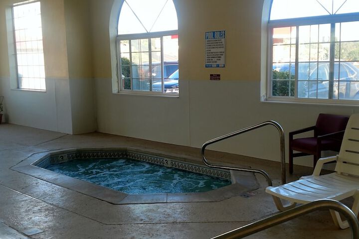 Pool 6 of 54