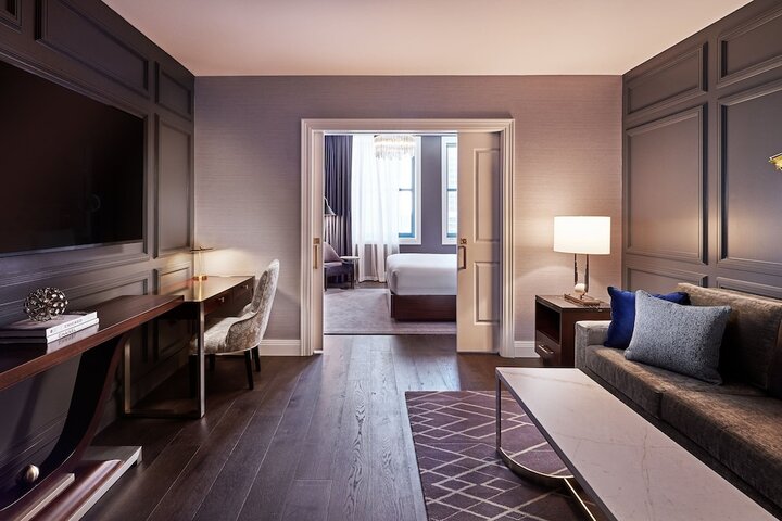 Room 35 of 60