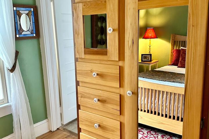 Room 16 of 113