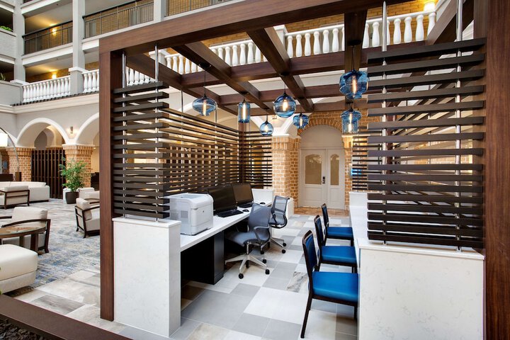 Business Center 38 of 38