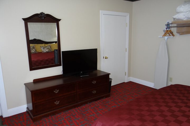 Room 82 of 116