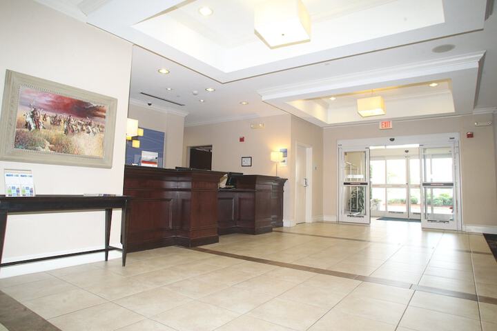 Hotel 8 of 85
