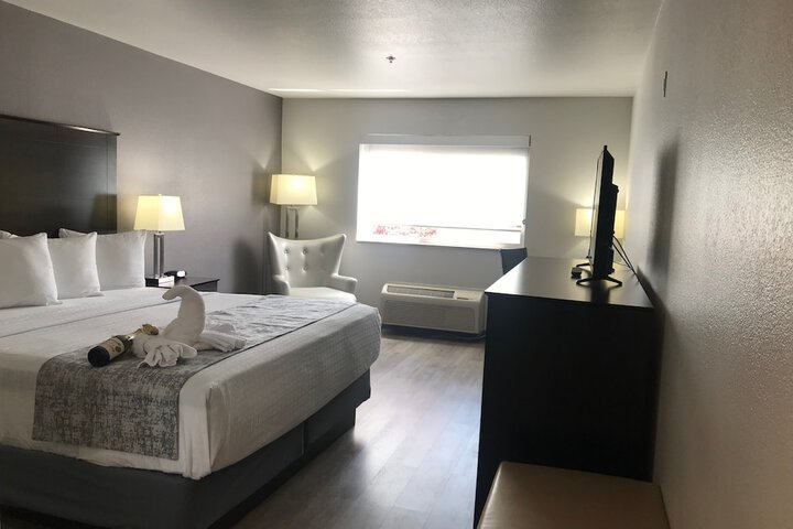 Room 18 of 27