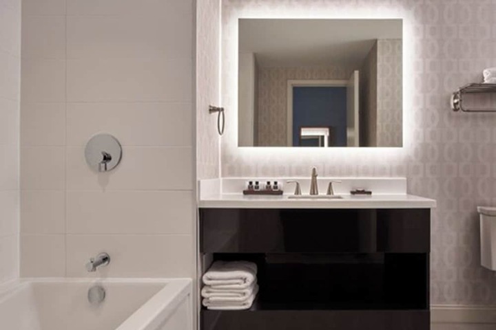 Room 14 of 52