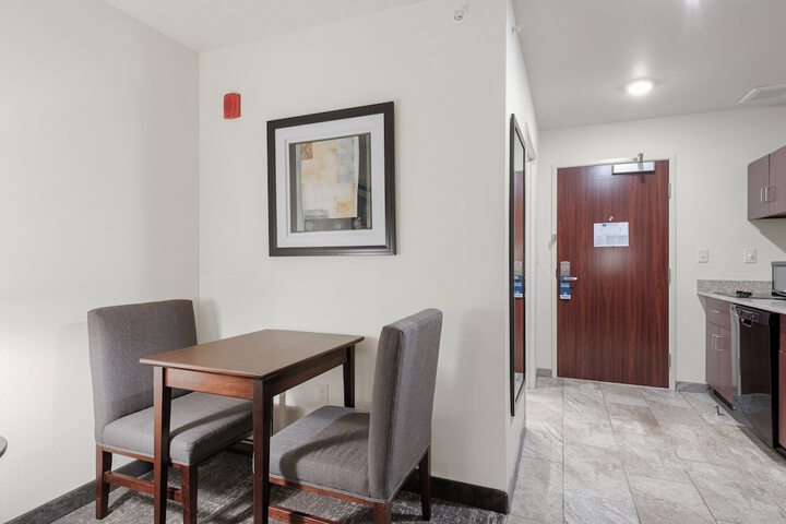 Room 73 of 111