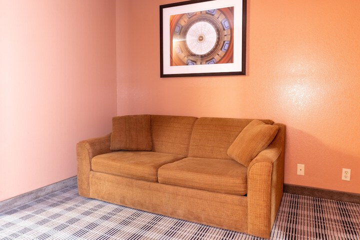 Room 21 of 67