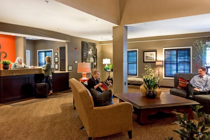 Hotel Interior 15 of 38