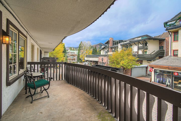 The Lodge at Vail a RockResort by Vail Resorts