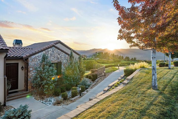 Flying Horse Resort & Club